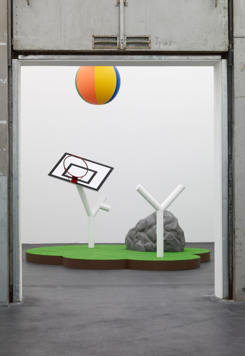 21837_1394018235_05CF046003